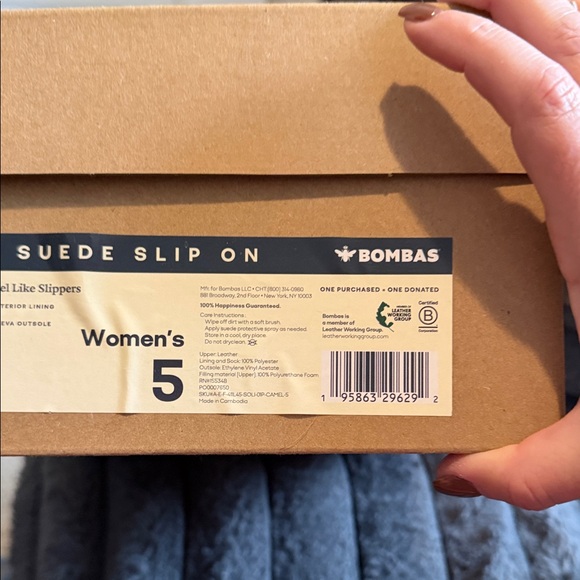 Bombas Women's Tan Slippers - Picture 2 of 3